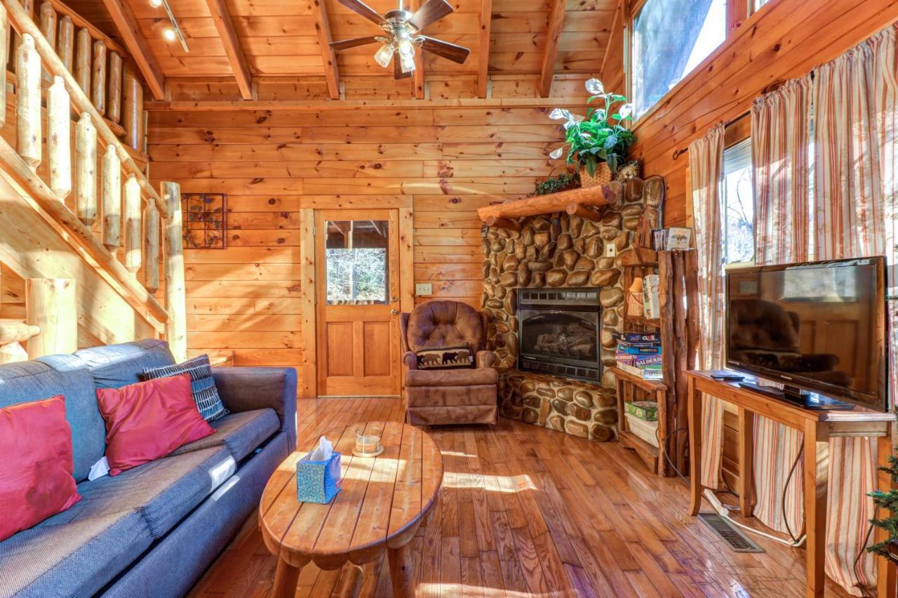 Sugar Bear Cabin Sevierville Exterior foto
